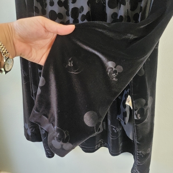 Vintage Sag Harbor 3 piece velvet Disney Mickey pant set - Picture 5 of 12